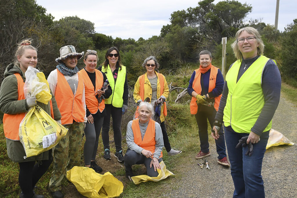 Community Update Ocean Grove Coastcare Group Louise McLaren, Rita Matthews, Tanya Closter, Kaye Nixon, Julie Barr, Barb Steel, Jenni Gray and Margot Busch